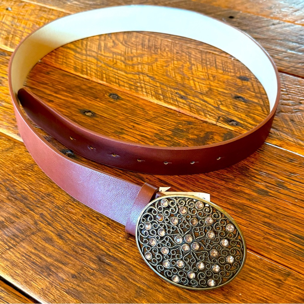 Elegant Brown Leather Belt with Rhinestone Buckle